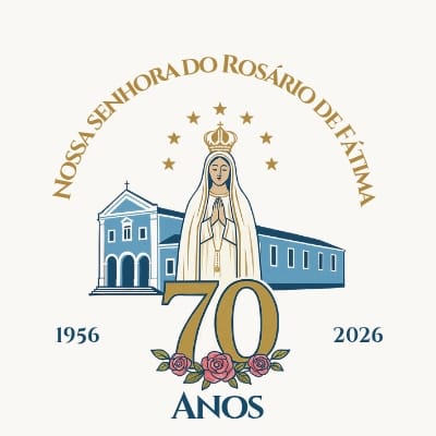Fiel sendo acolhido no Santuário Nossa Senhora do Rosário de Fátima